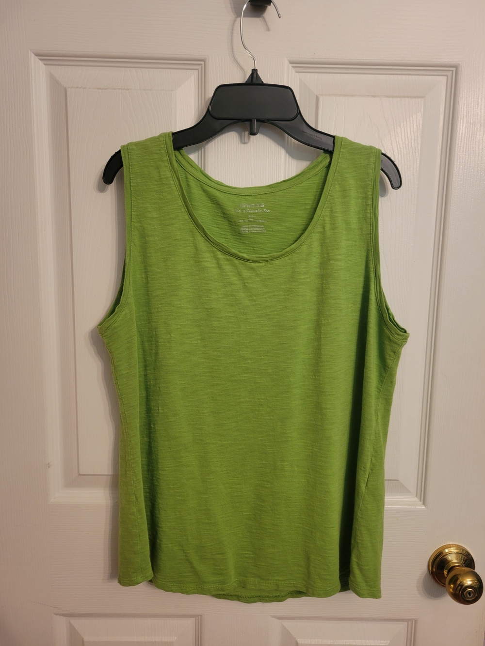 Chico's Lime Green The Ultimate Sleeveless Tank Top